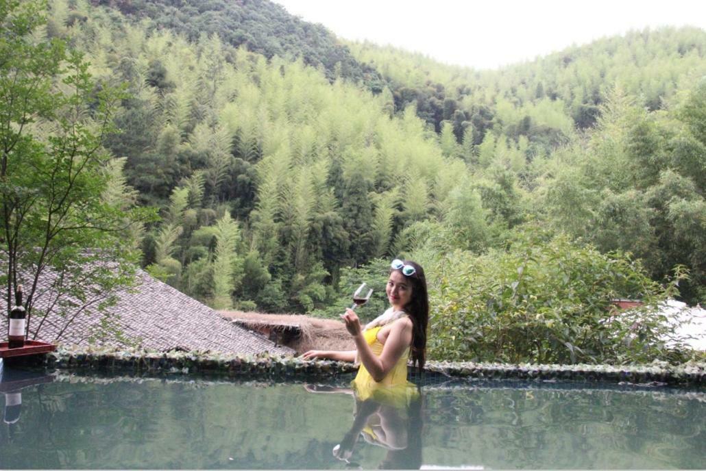 Villa Mogan Mountain Xiaomusensen Deqing Esterno foto